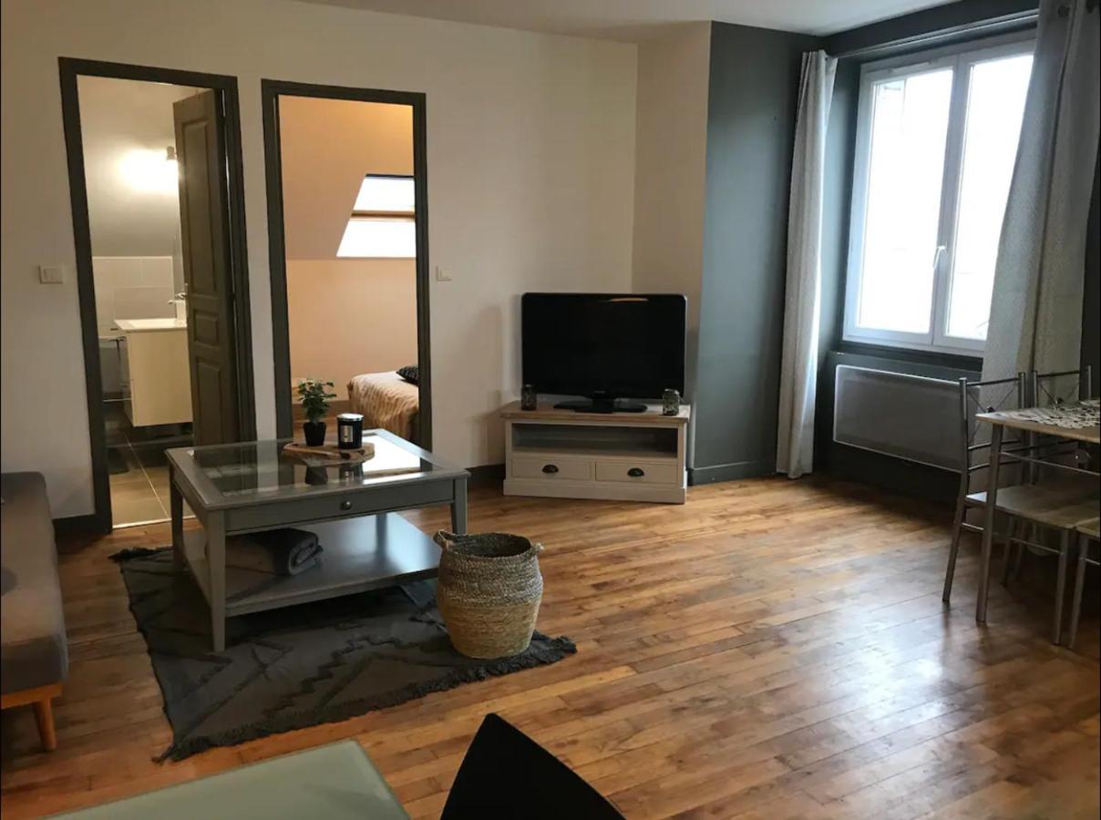 Logement A Brive, Proche Centre-Ville Et Gare, Avec Climatisation - Internet Fibre - Stationnements Gratuit Exterior foto